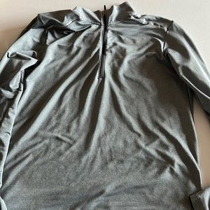 Nike mens Half zip